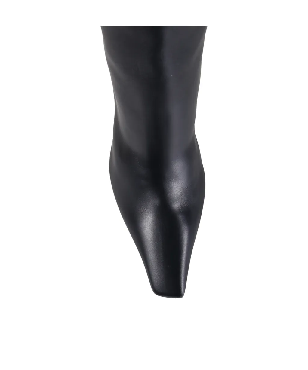 Pointed-Toe Boots