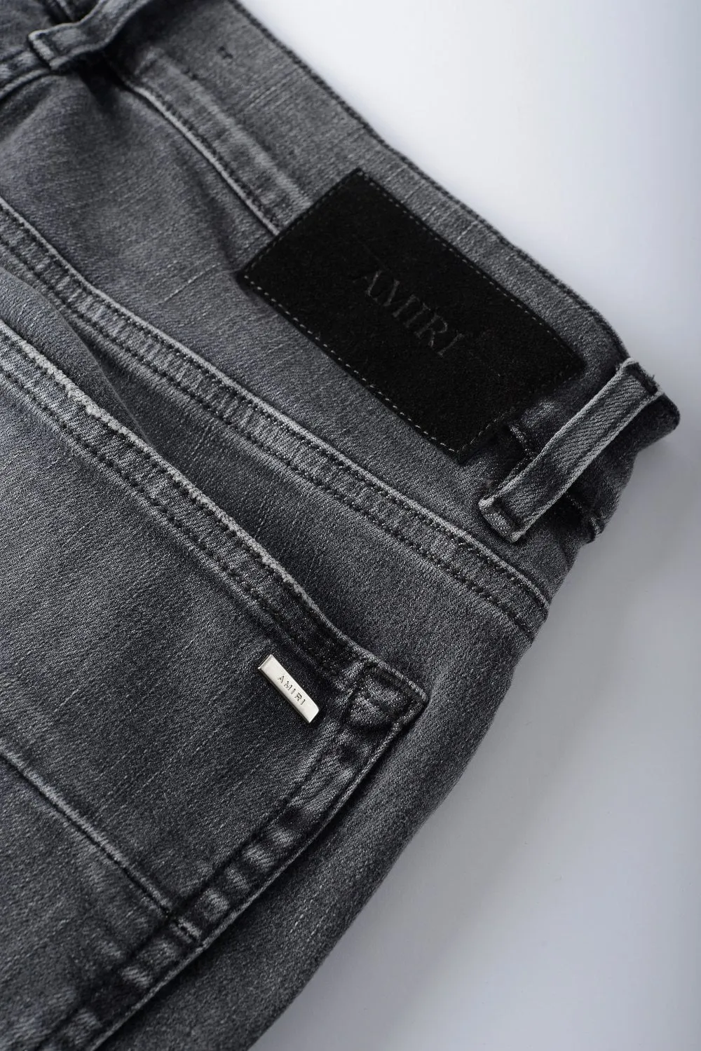 Appliqué Slim Fit Jeans