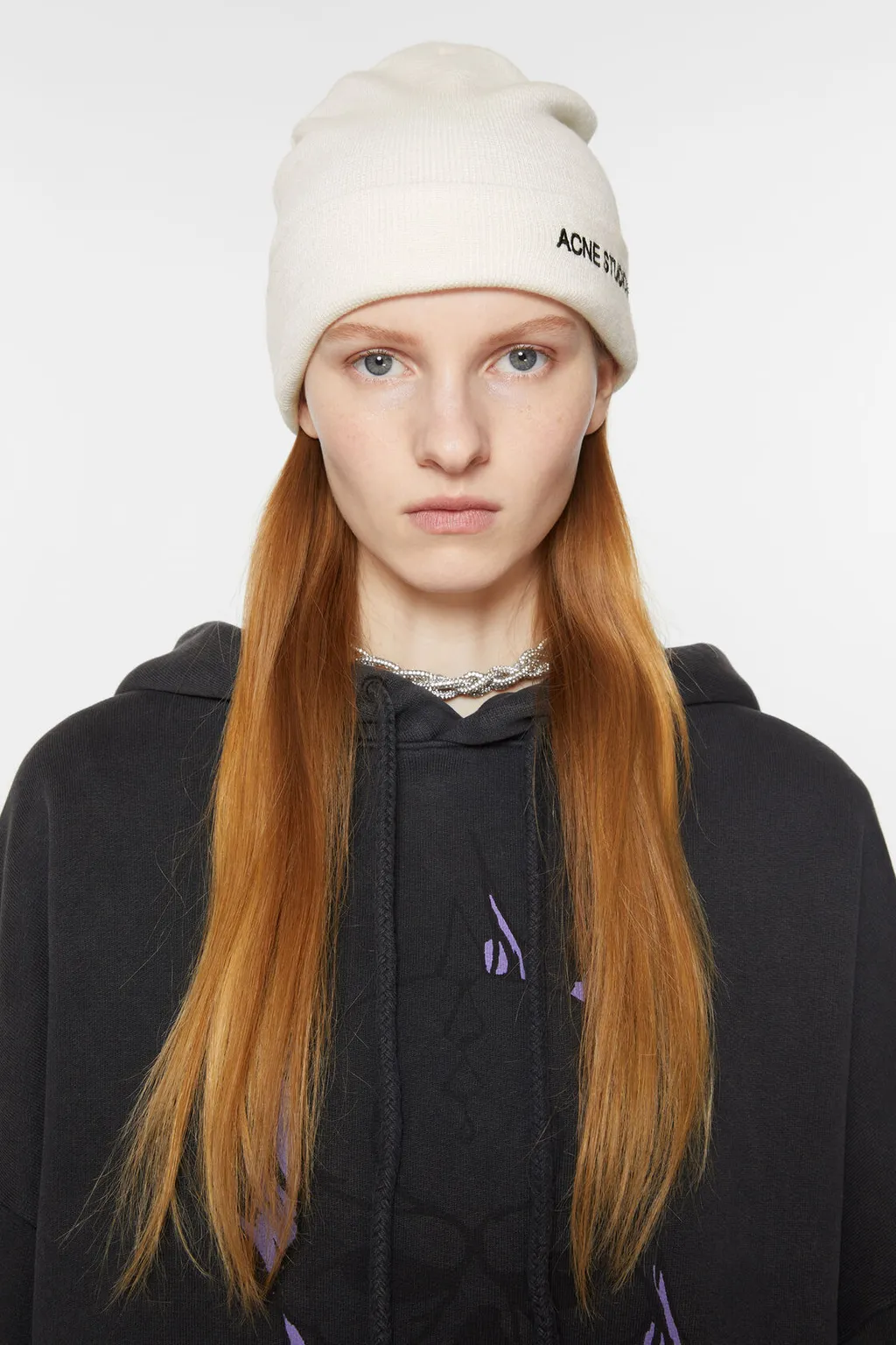 Logo Embroidered Ribbed Beanie