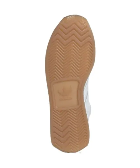 Round-Head Sneakers