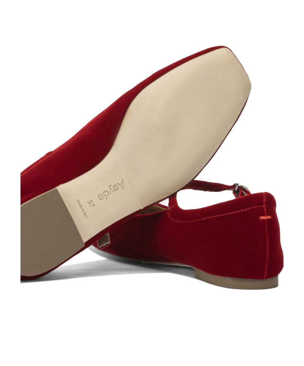 Uma Mary Jane Flats