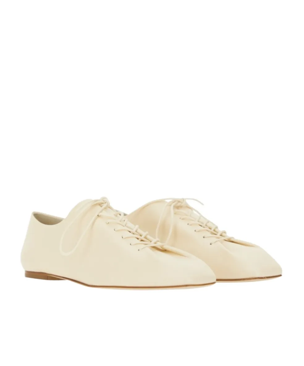 Isla Derby Flats