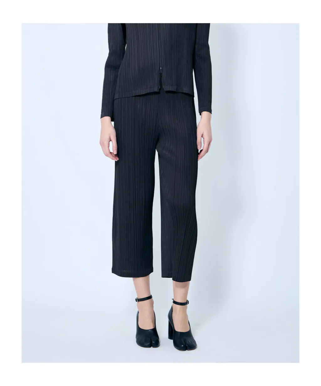 Monthly Colors: December Trousers