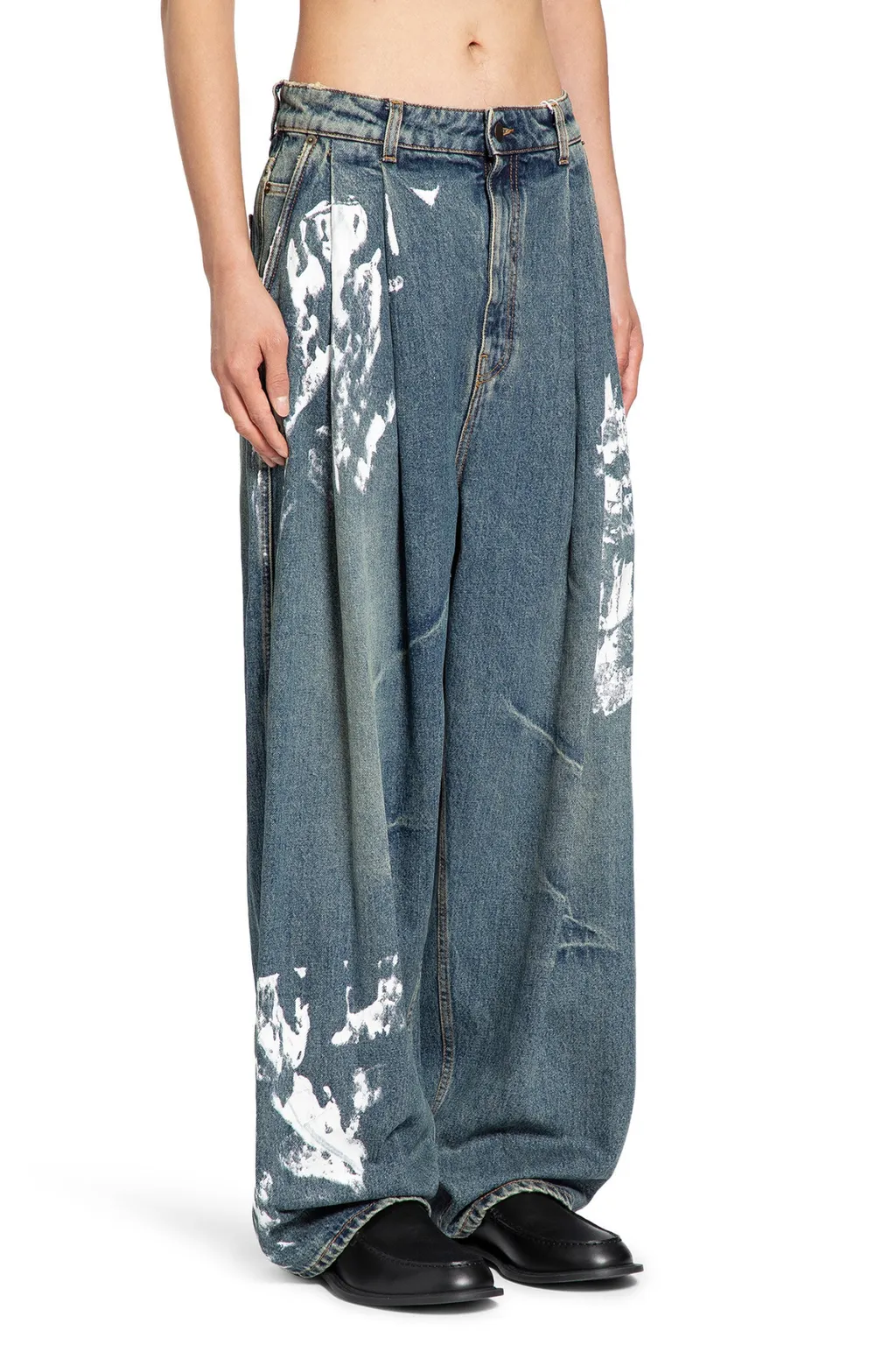 Washed Denim Pleated Jeans