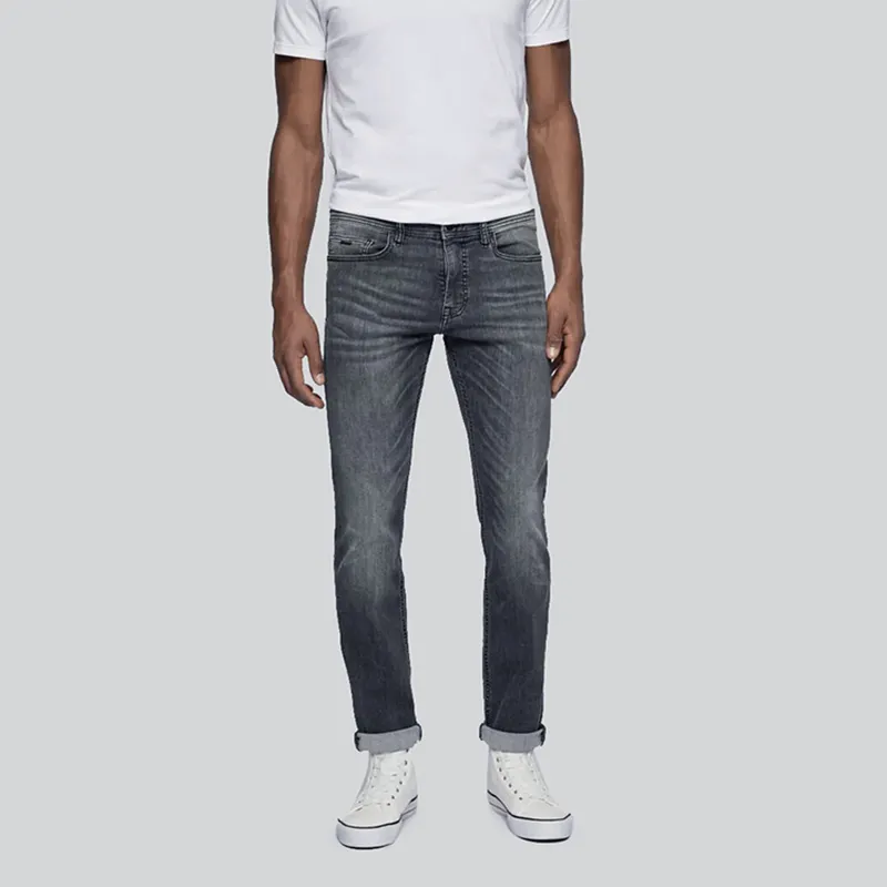 Slim-Cut Jeans