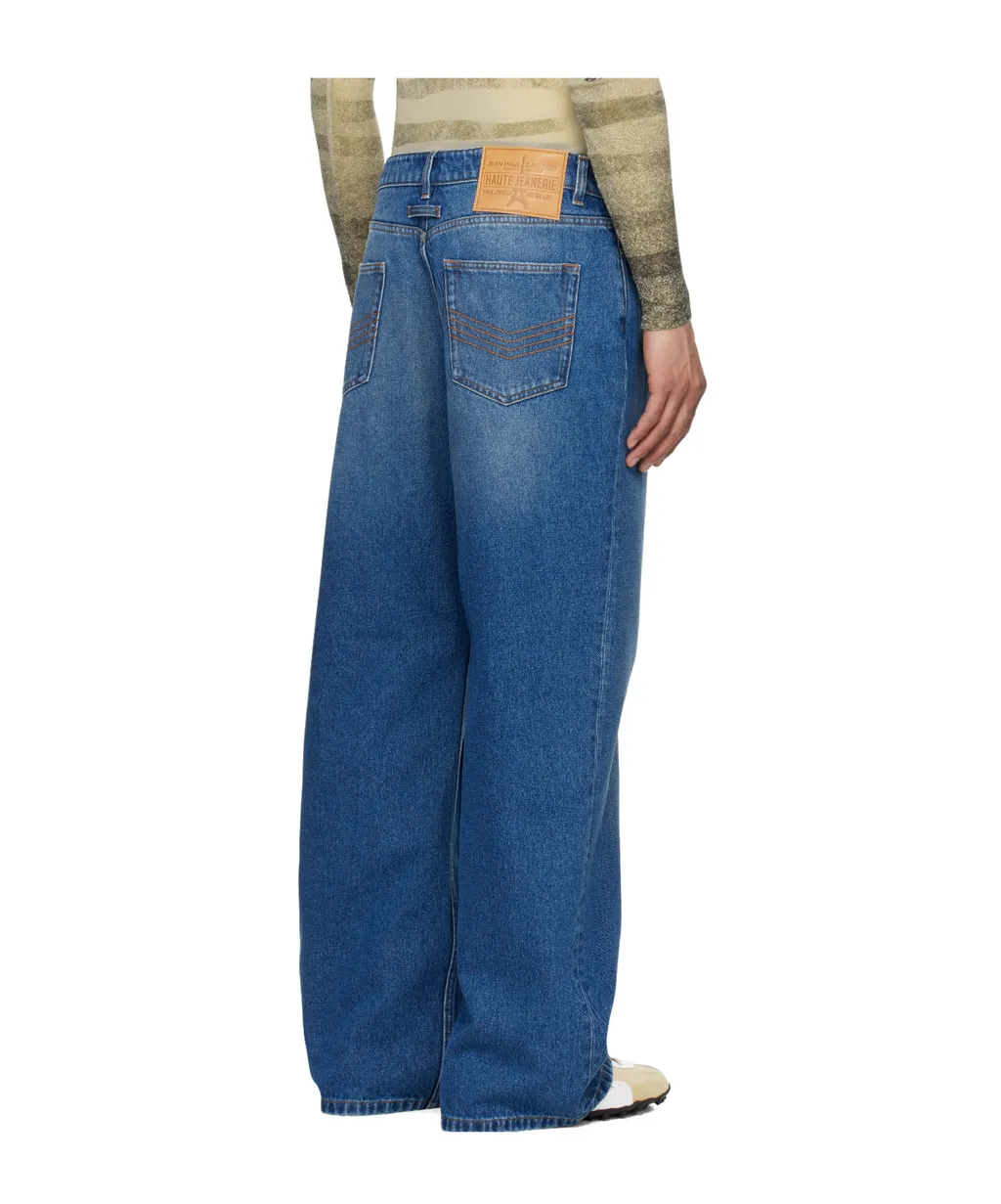 Button-Detail Jeans
