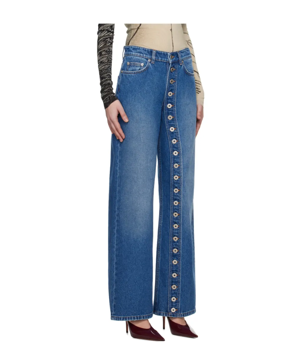 Button-Detail Jeans
