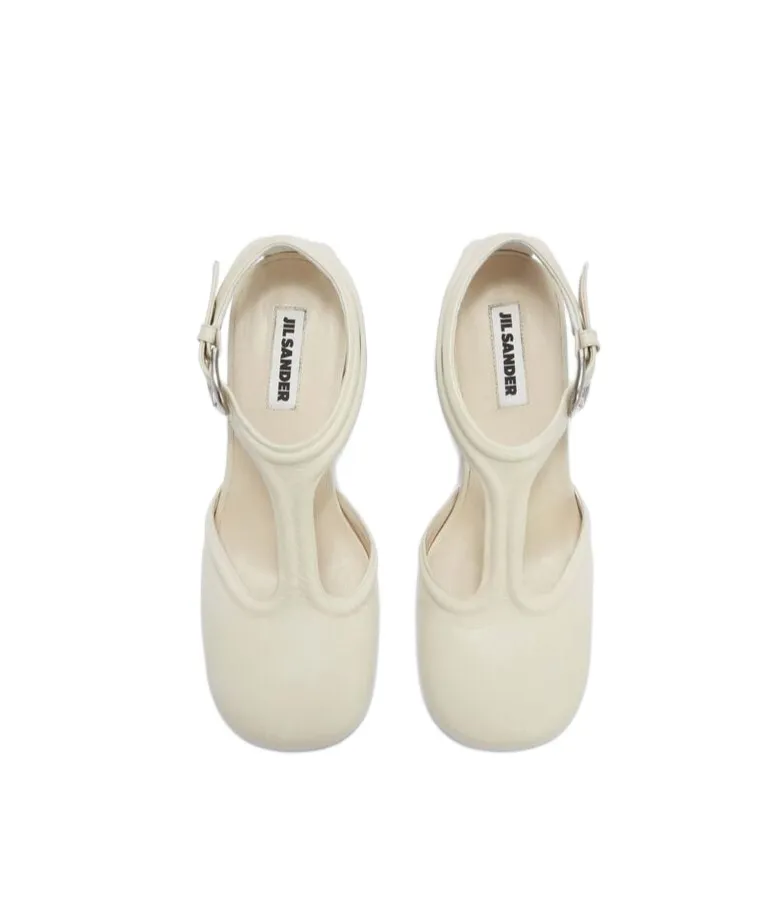 Mary Jane Pumps