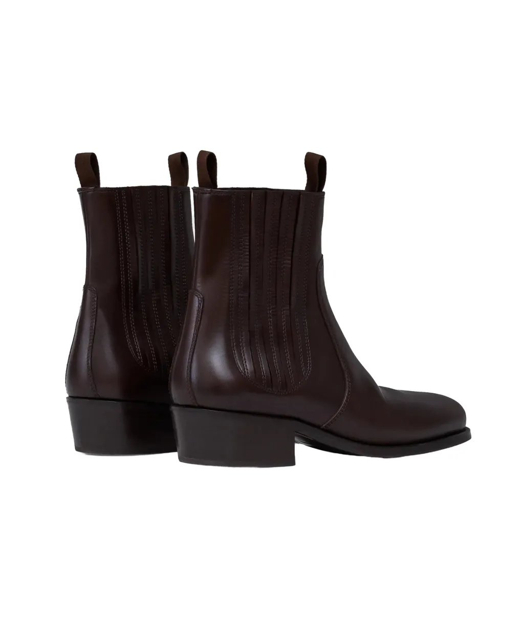Chelsea Boots