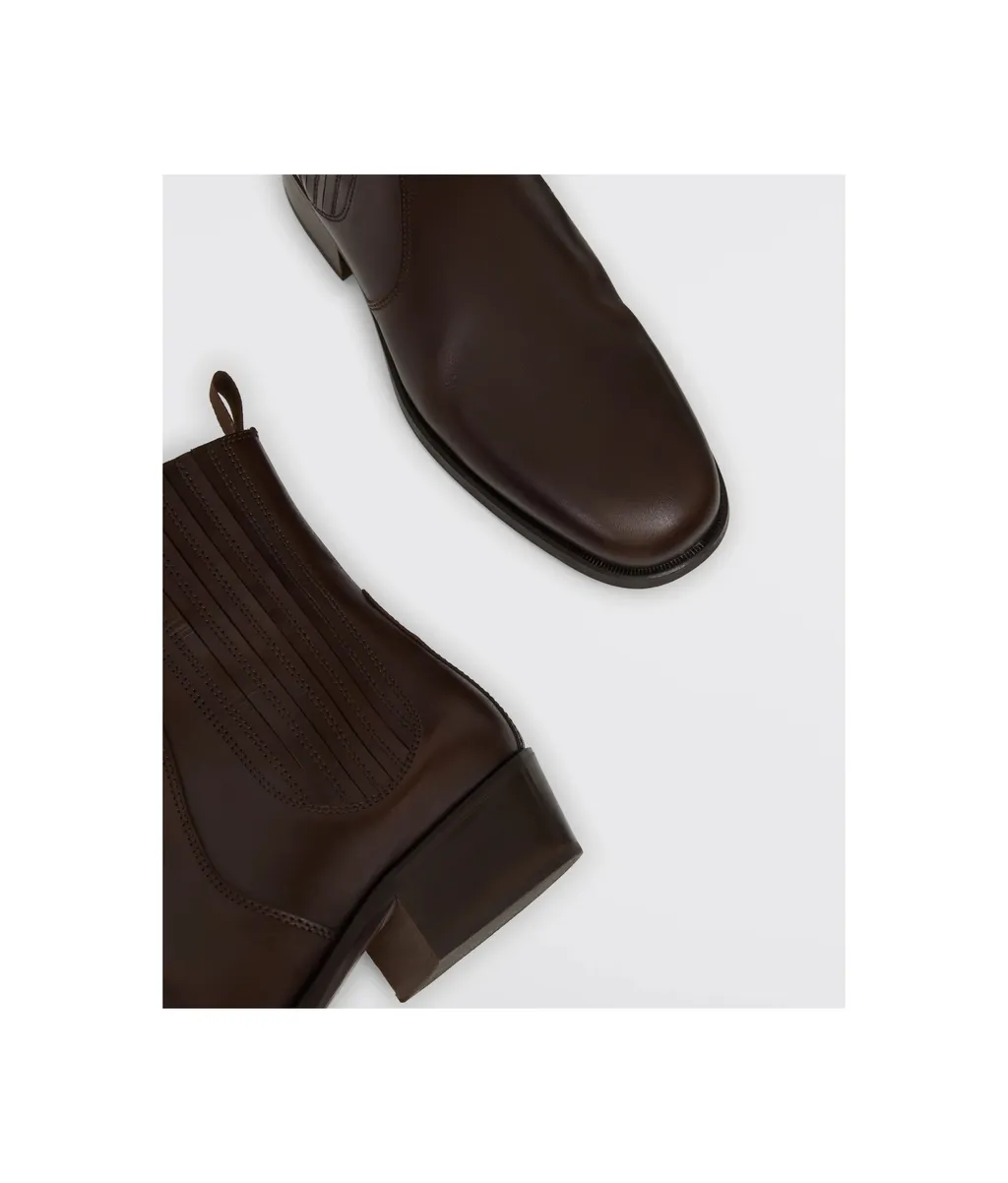 Chelsea Boots