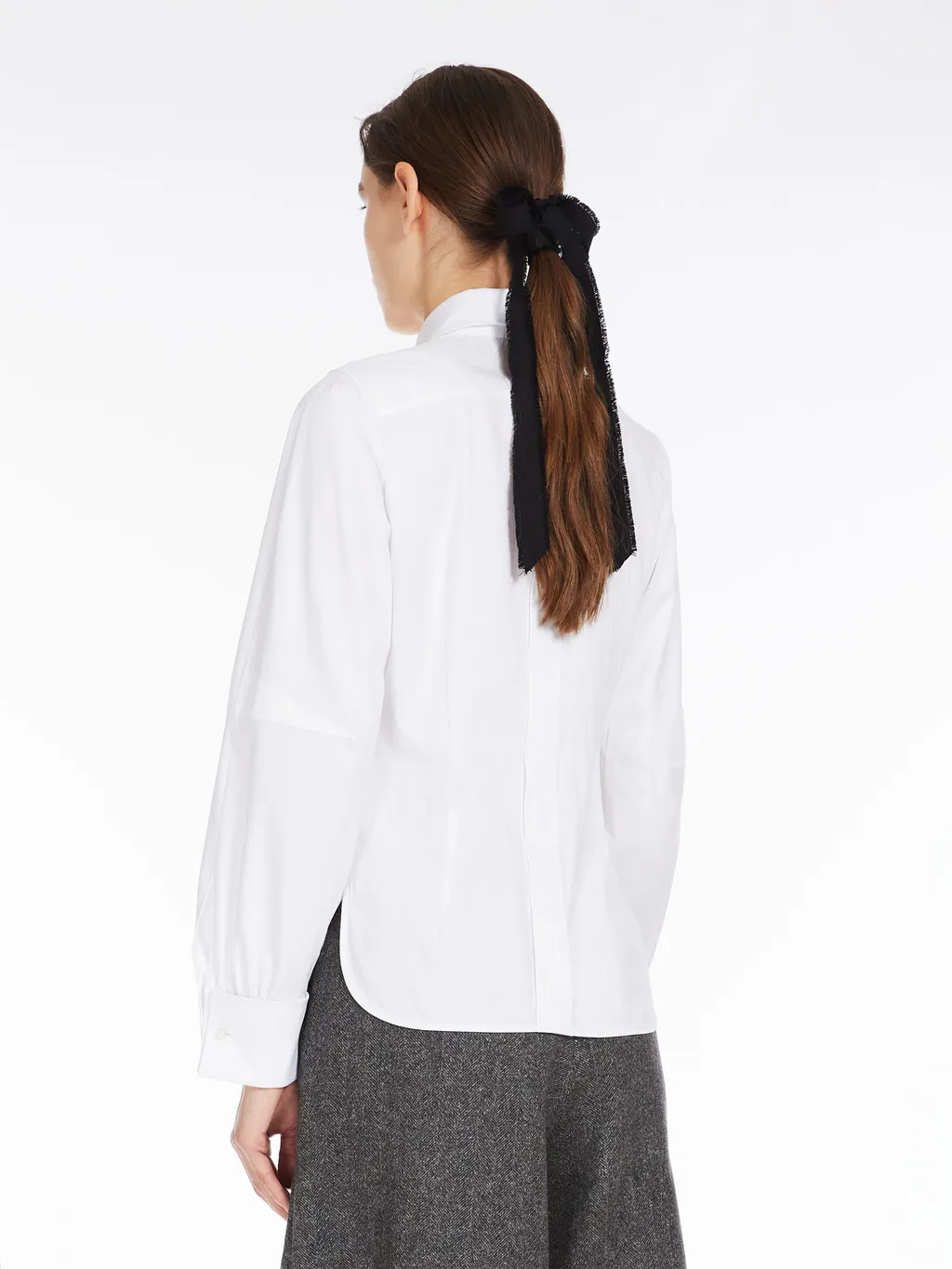 Pointed-Collar Stretch-Cotton Shirt