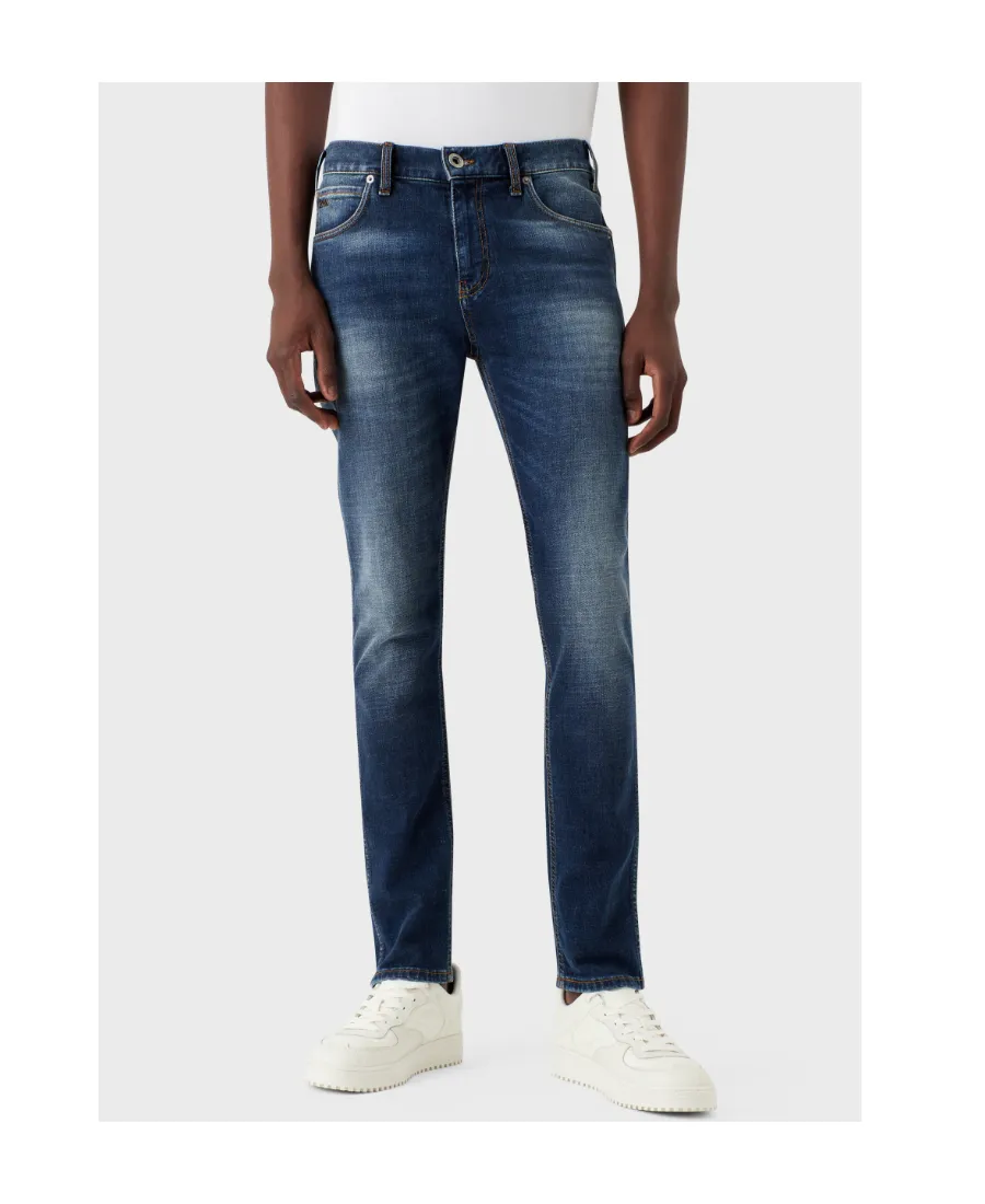 Mid-Rise Straight-Leg Jeans