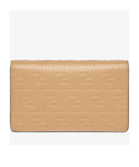 Logo Plaque Chain Linked Wallet