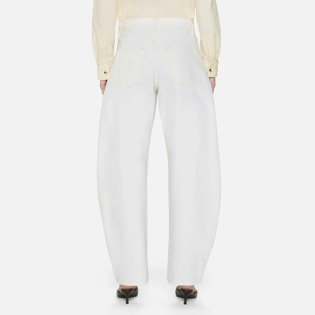 Button Detailed Wide Leg Jeans