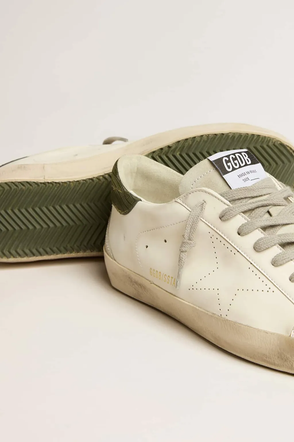 Super Star Low-Top Sneakers