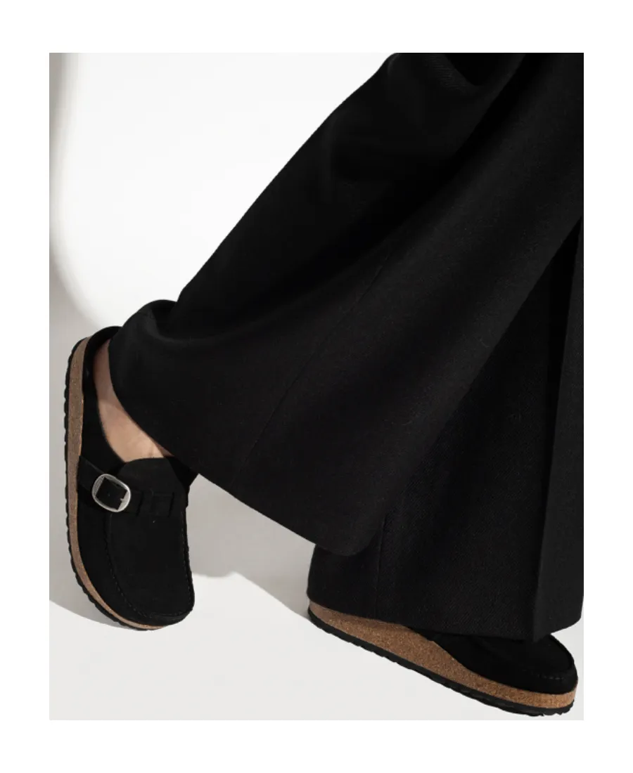 Closed-Toe Suede Mules