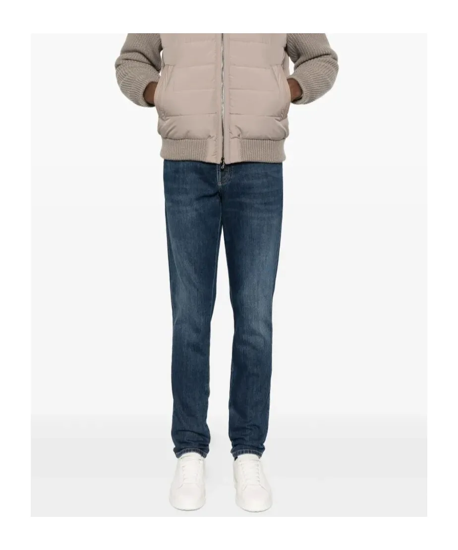 Whiskering-Effect Jeans