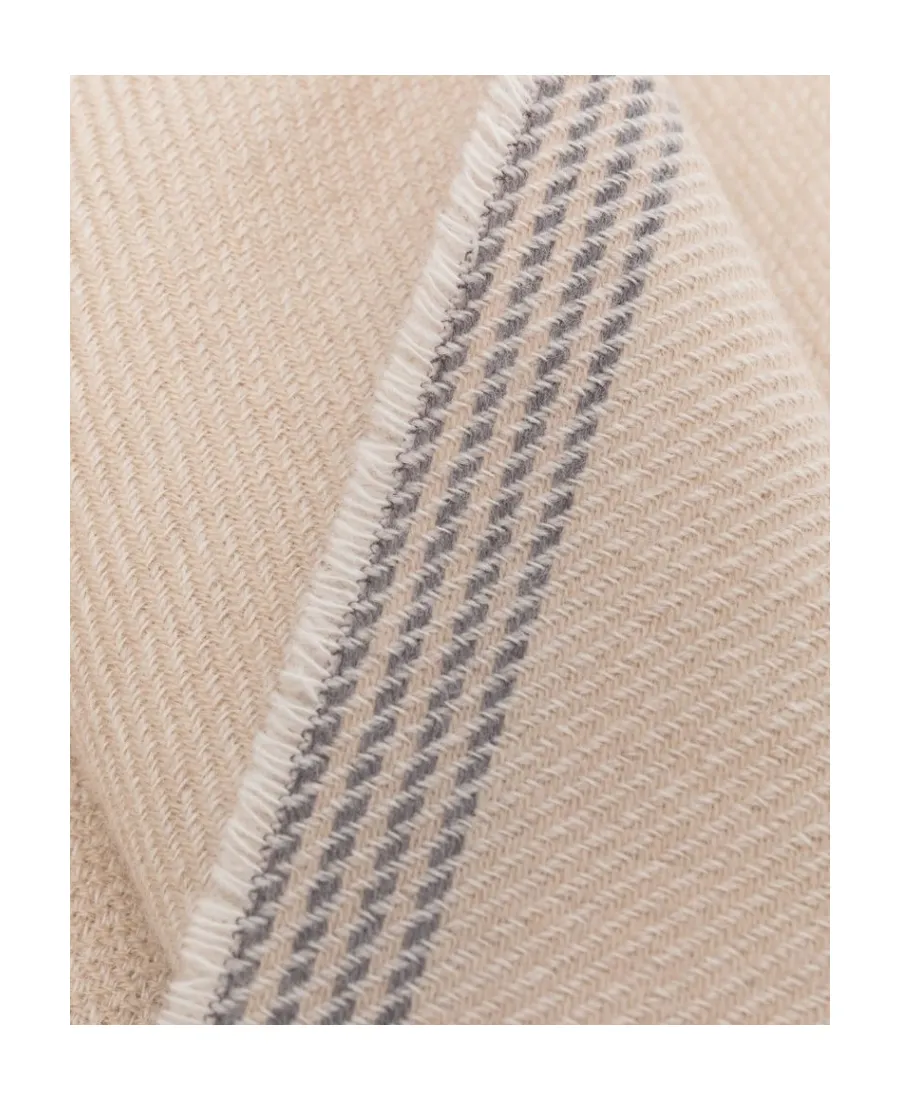 Contrast-Trim Frayed Scarf