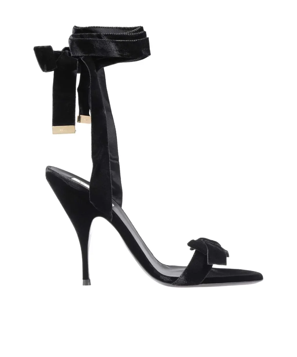 Bow Heels
