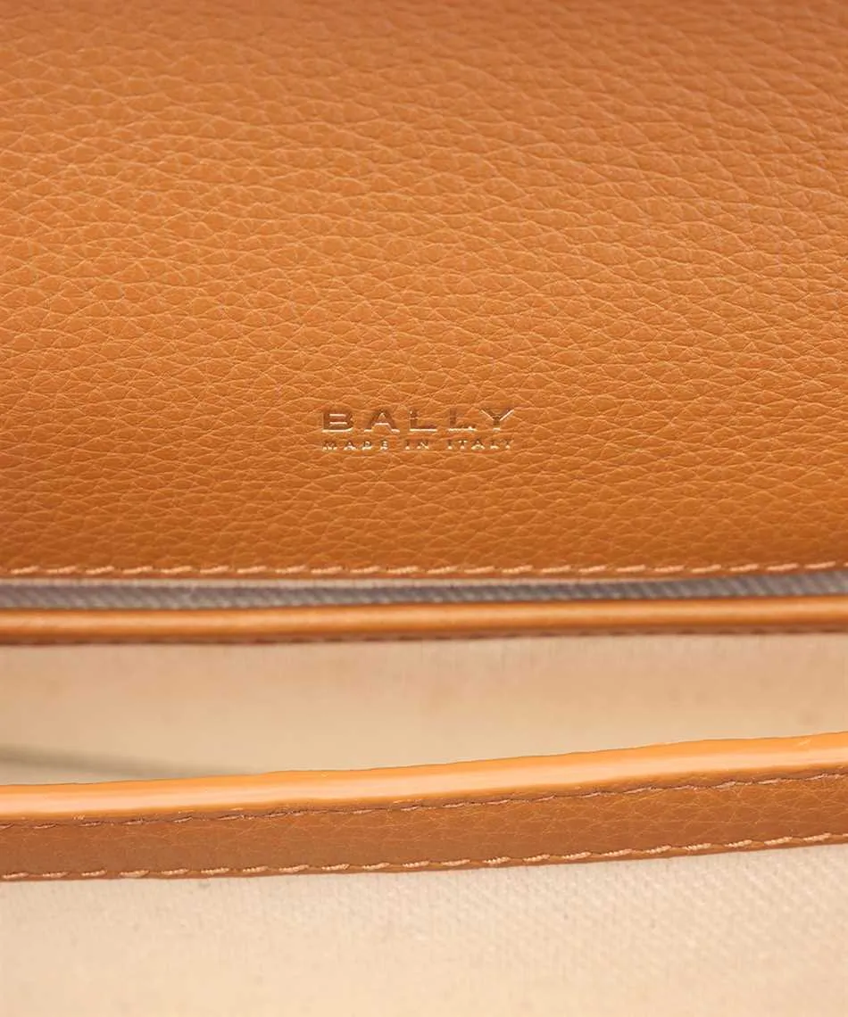 Logo Wallet Belt Bag
