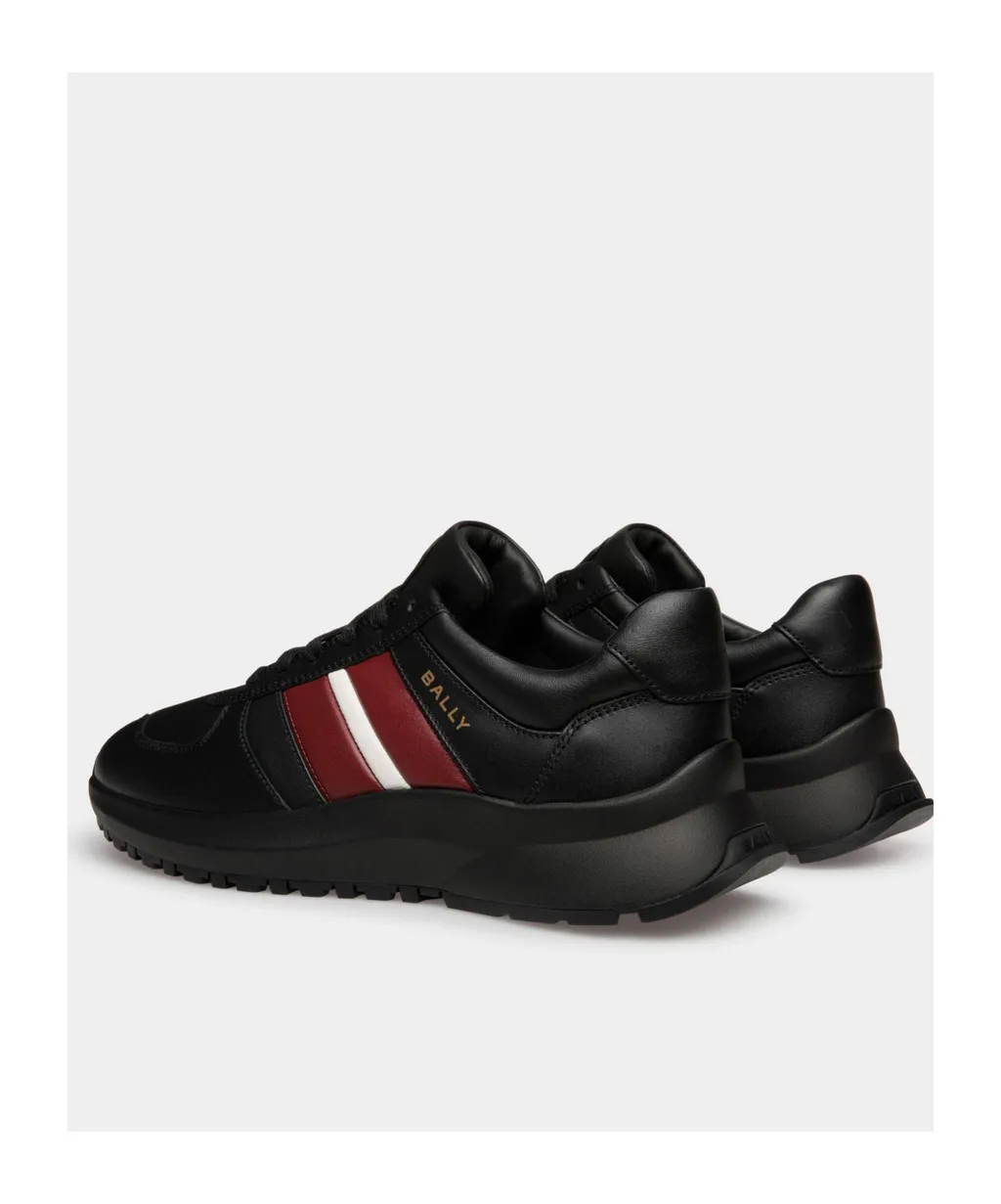 Lace-Up Low-Cut Sneakers