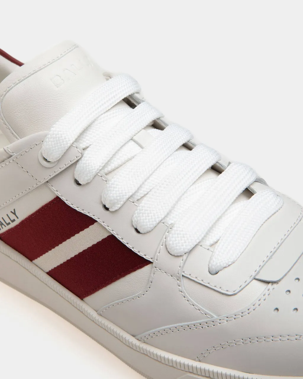 Tie Low Upper Board Shoes