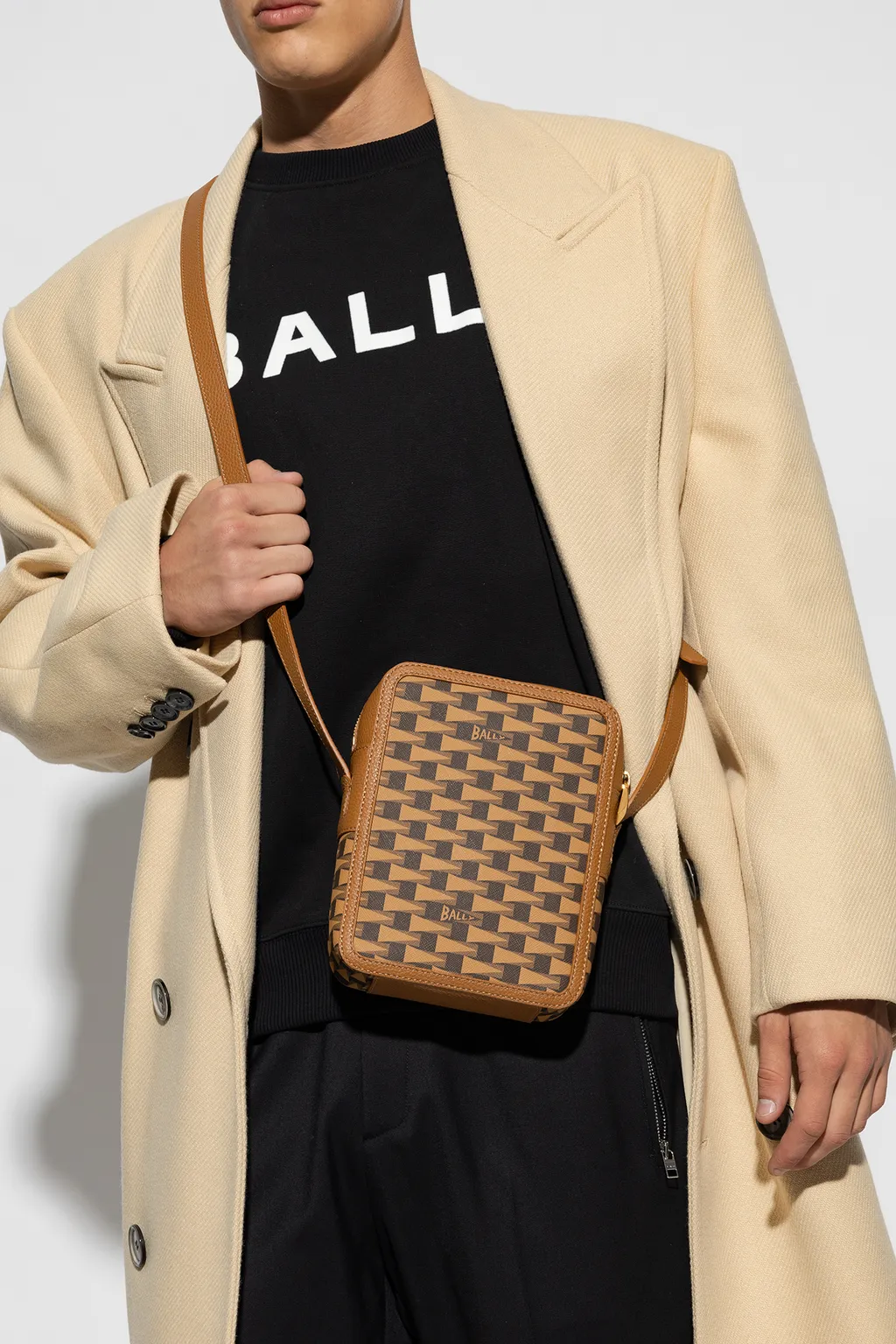 Zip-Up Shoulder Bag