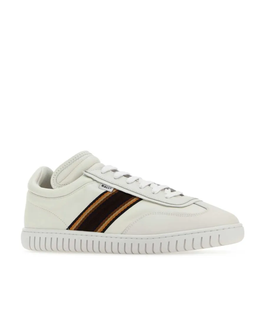 Stripe Detailed Low-Top Sneakers