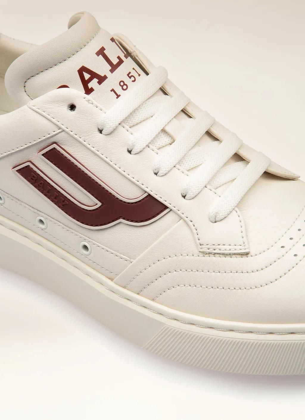 Stitching Leather Sneakers