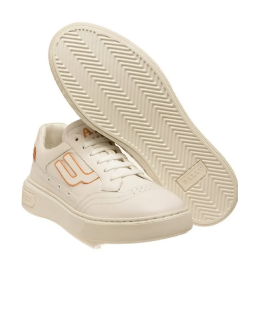 Logo-Patch Leather Sneakers