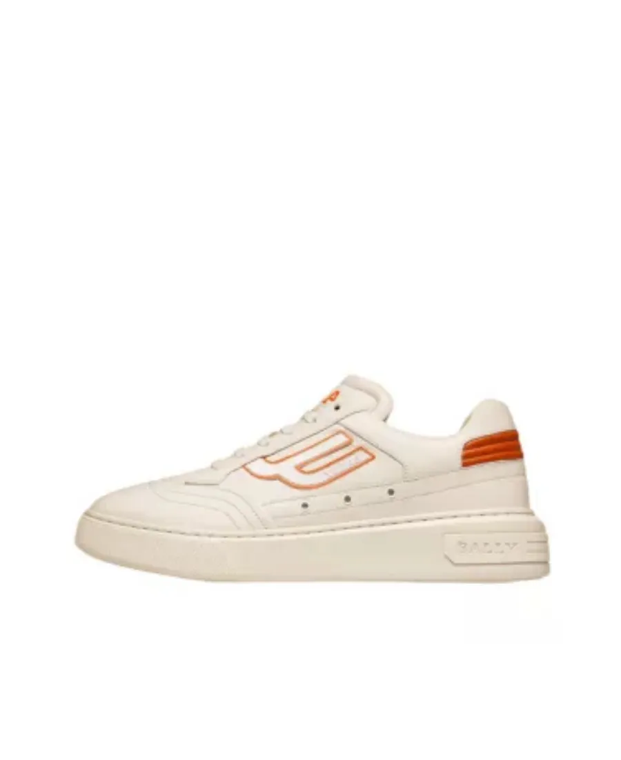 Logo-Patch Leather Sneakers