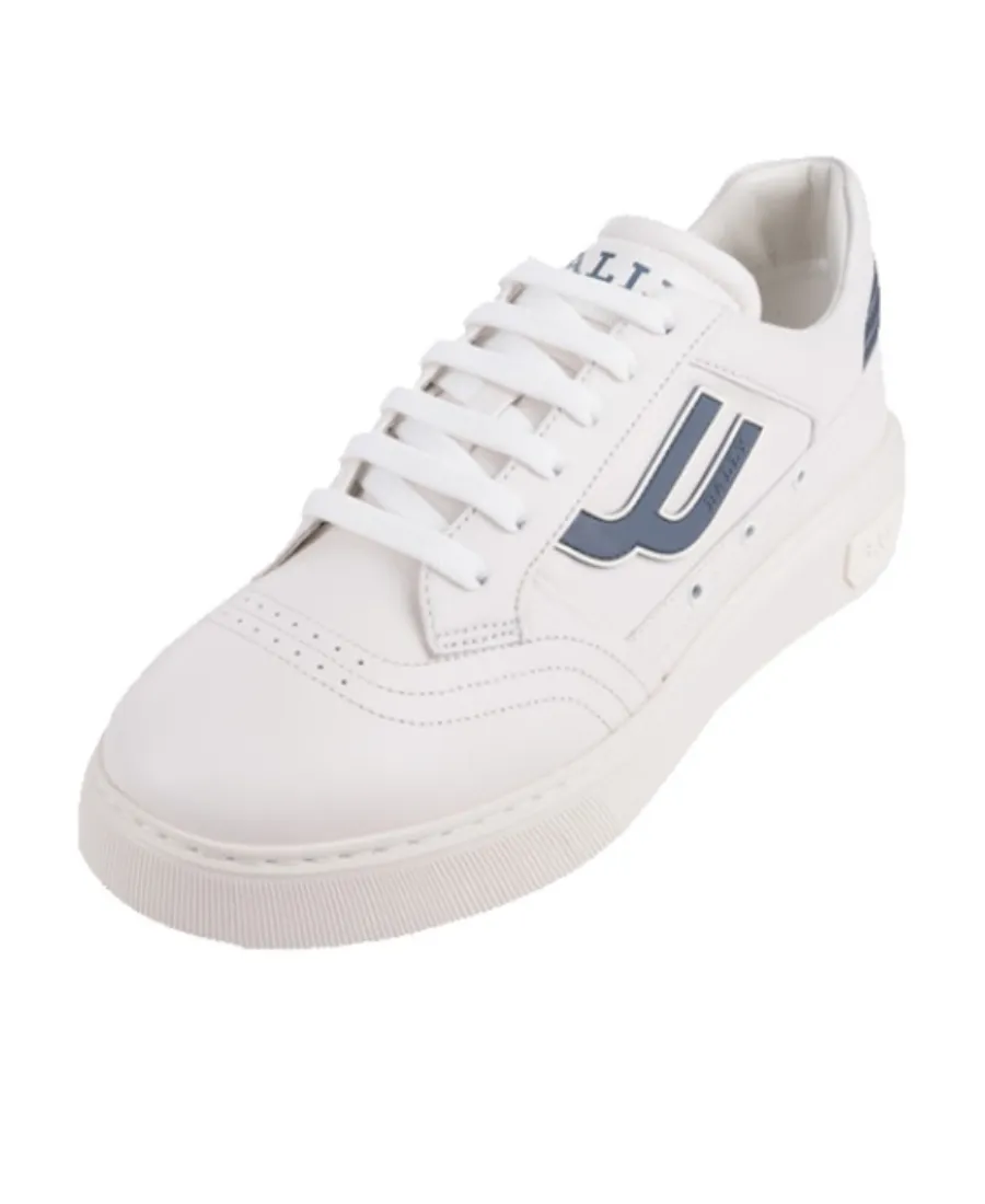Logo-Patch Leather Sneakers