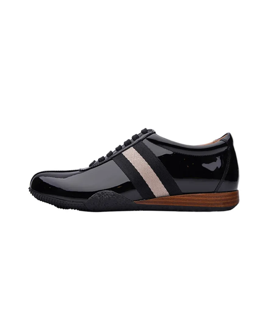Stitching Detail Casual Sneakers