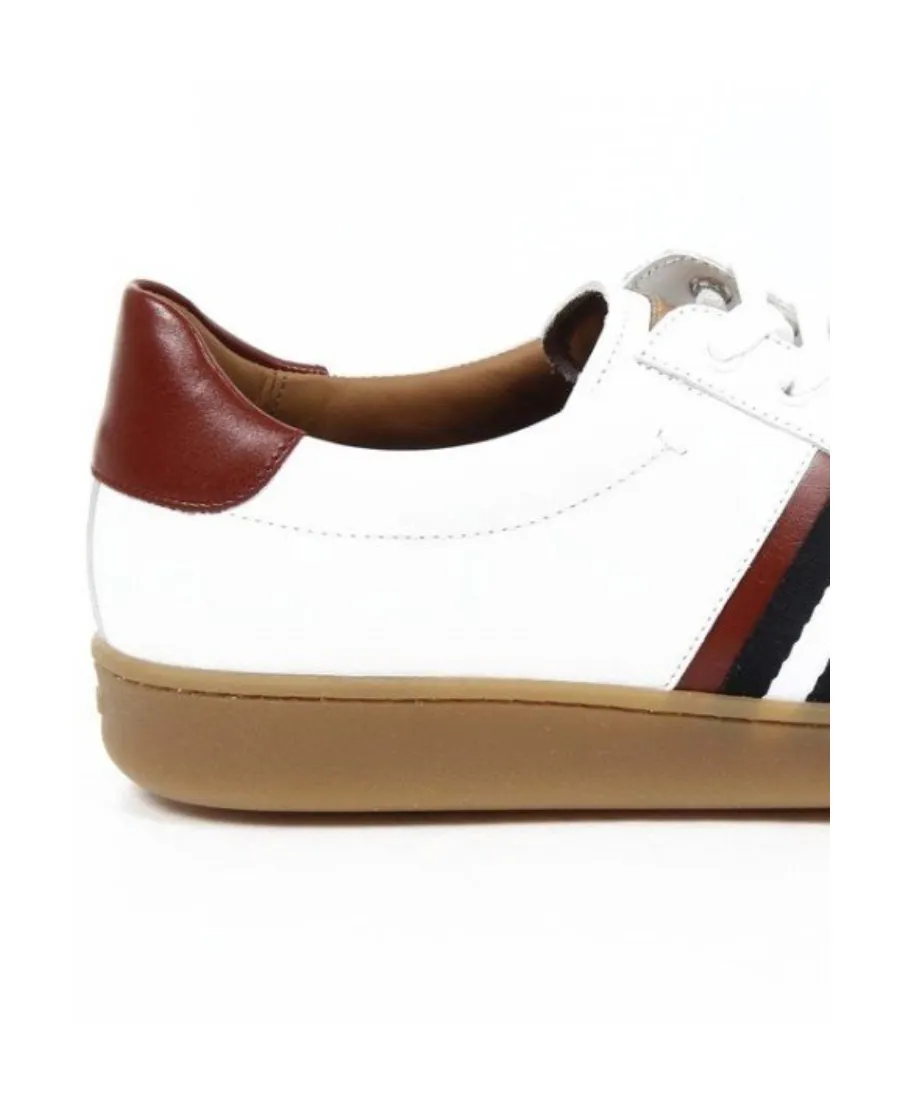 Logo Details Casual Sneakers