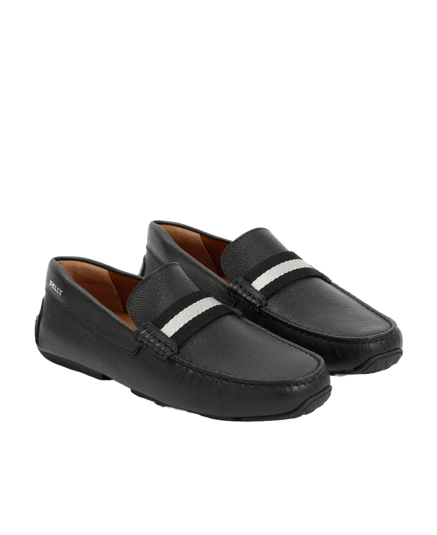 Crossover-Strap Detail Loafers