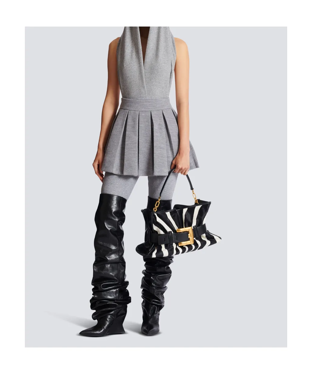 Short Pleated Knit Skirt