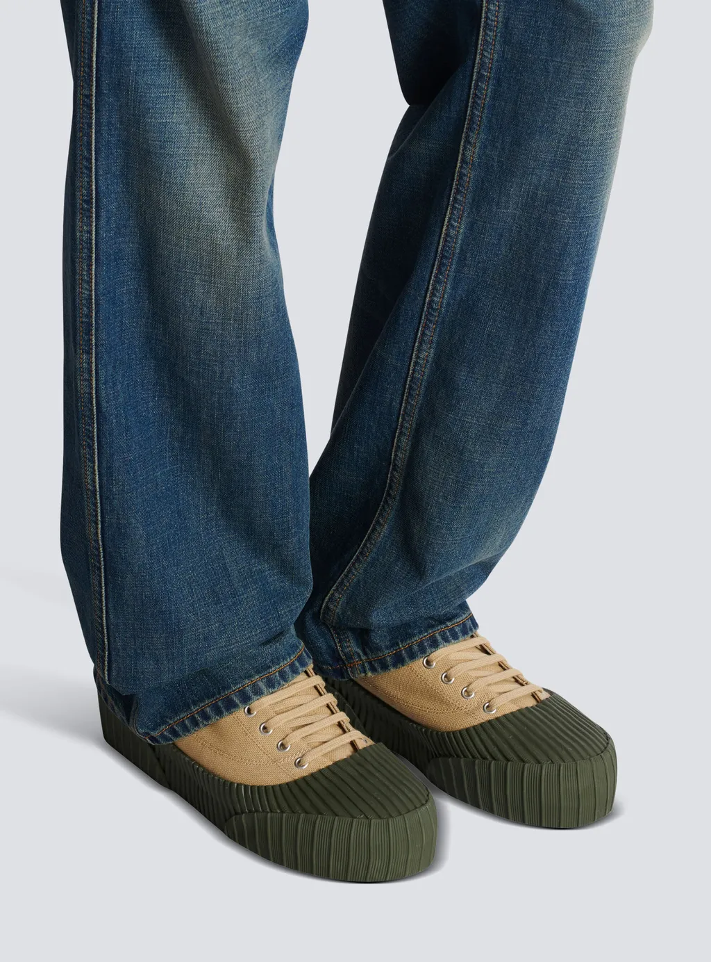 Riff High Canvas Sneakers