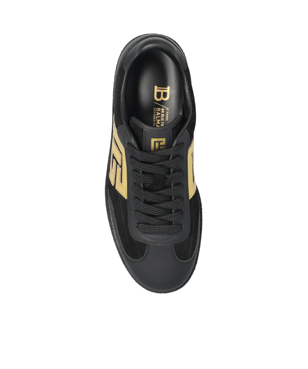 Logo Patch Sports Shoes