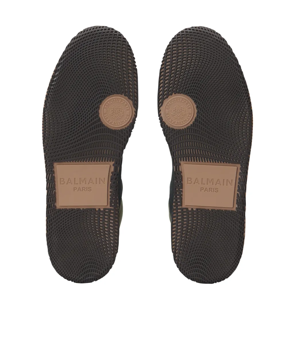 Swan Mid-Top Trainers