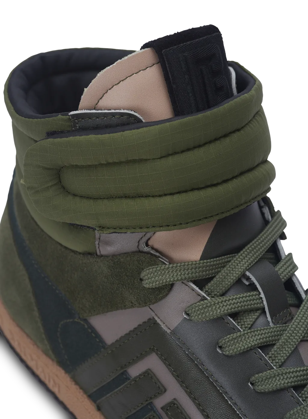Swan Mid-Top Trainers