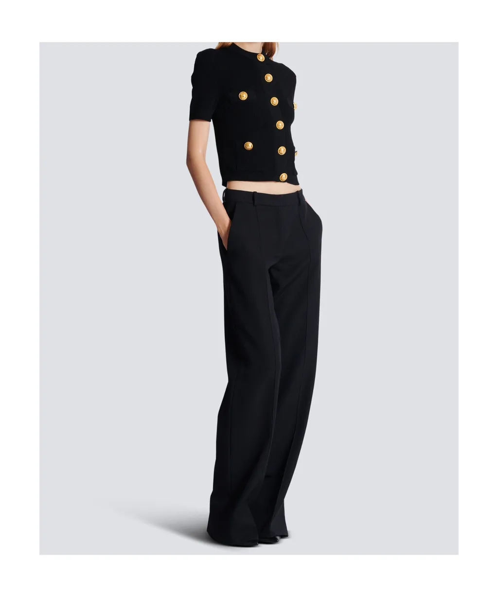 Short Sleeved Buttoned Knitted Cardigan
