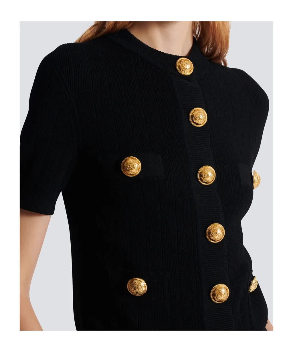 Short Sleeved Buttoned Knitted Cardigan