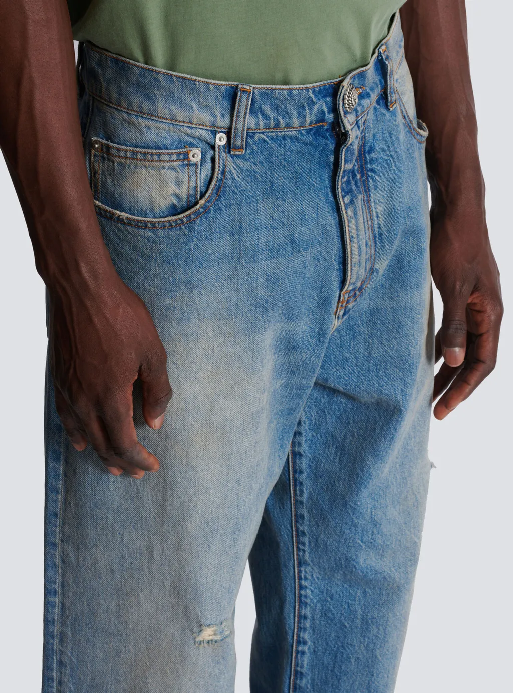 Distressed Loose-Fit Jeans