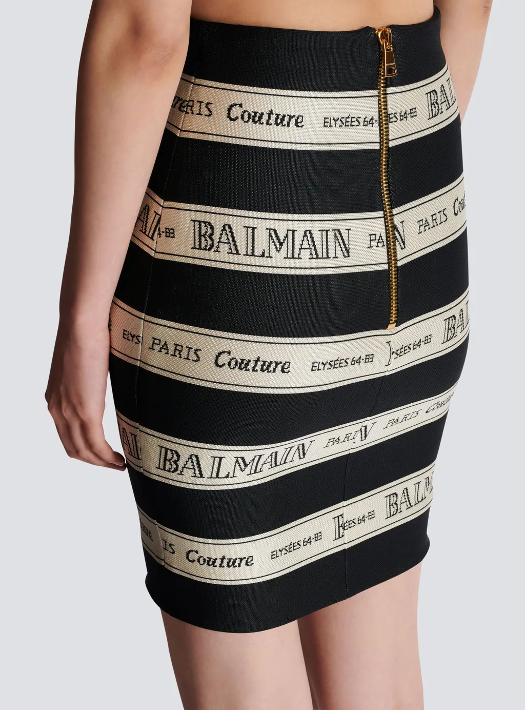 Ribbon Motif Short Jacquard Skirt