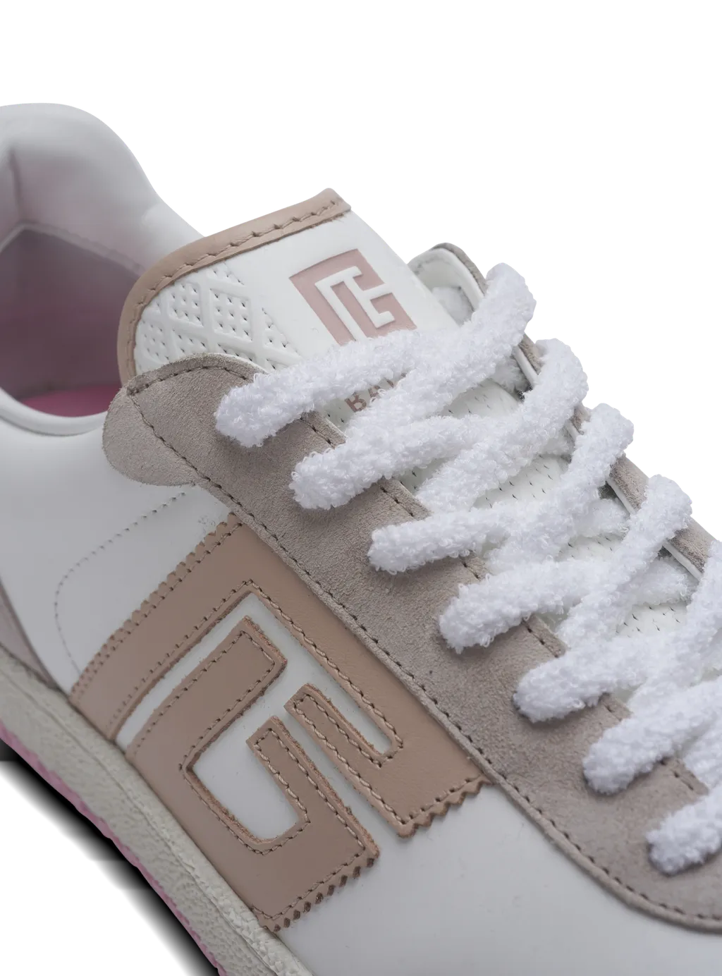 Swan Trainers