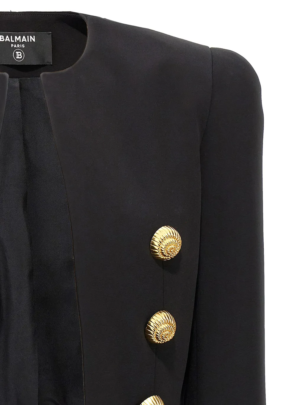 Button Detailed Cropped Jacket