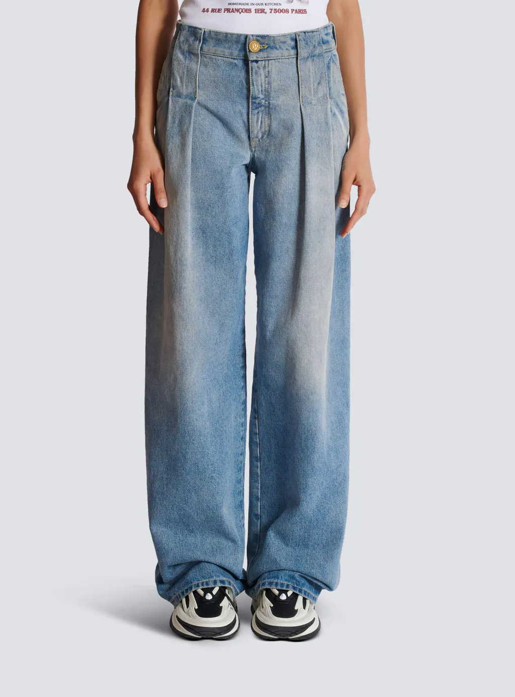 Logo Detailed Pleated Denim Jeans