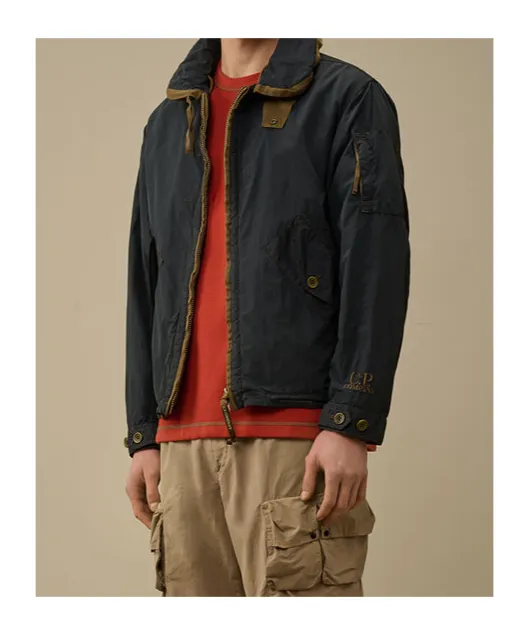 Contrast Flatt Nylon Hooded Jacket