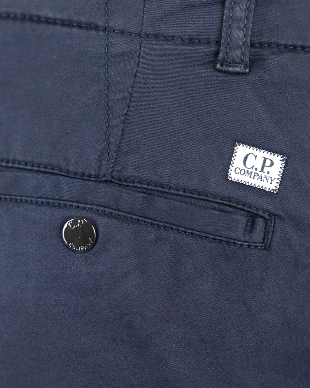 Lens-Detailed Shorts