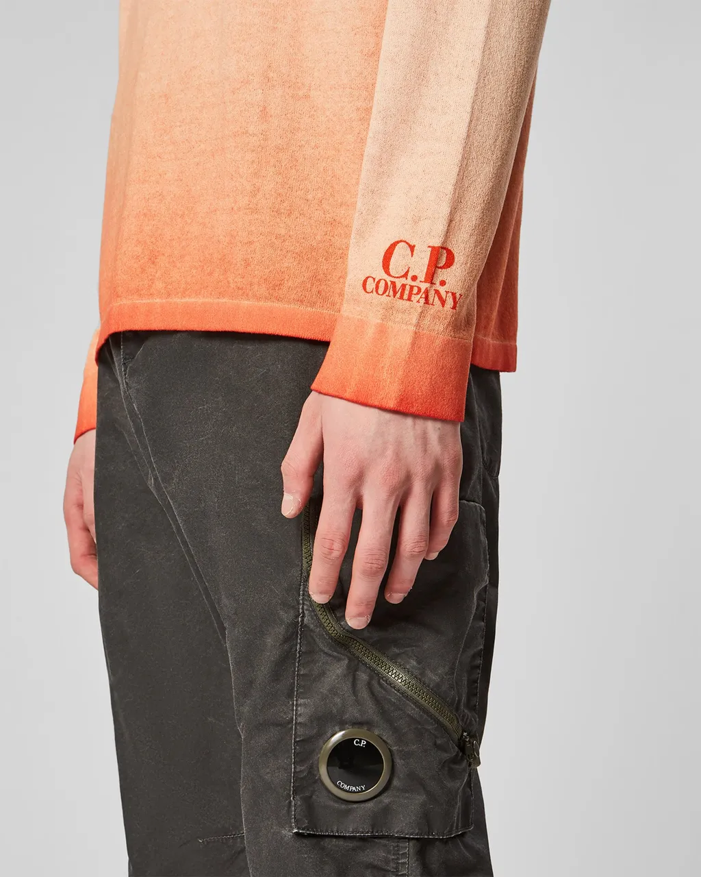 Logo Round-Neck Pullover
